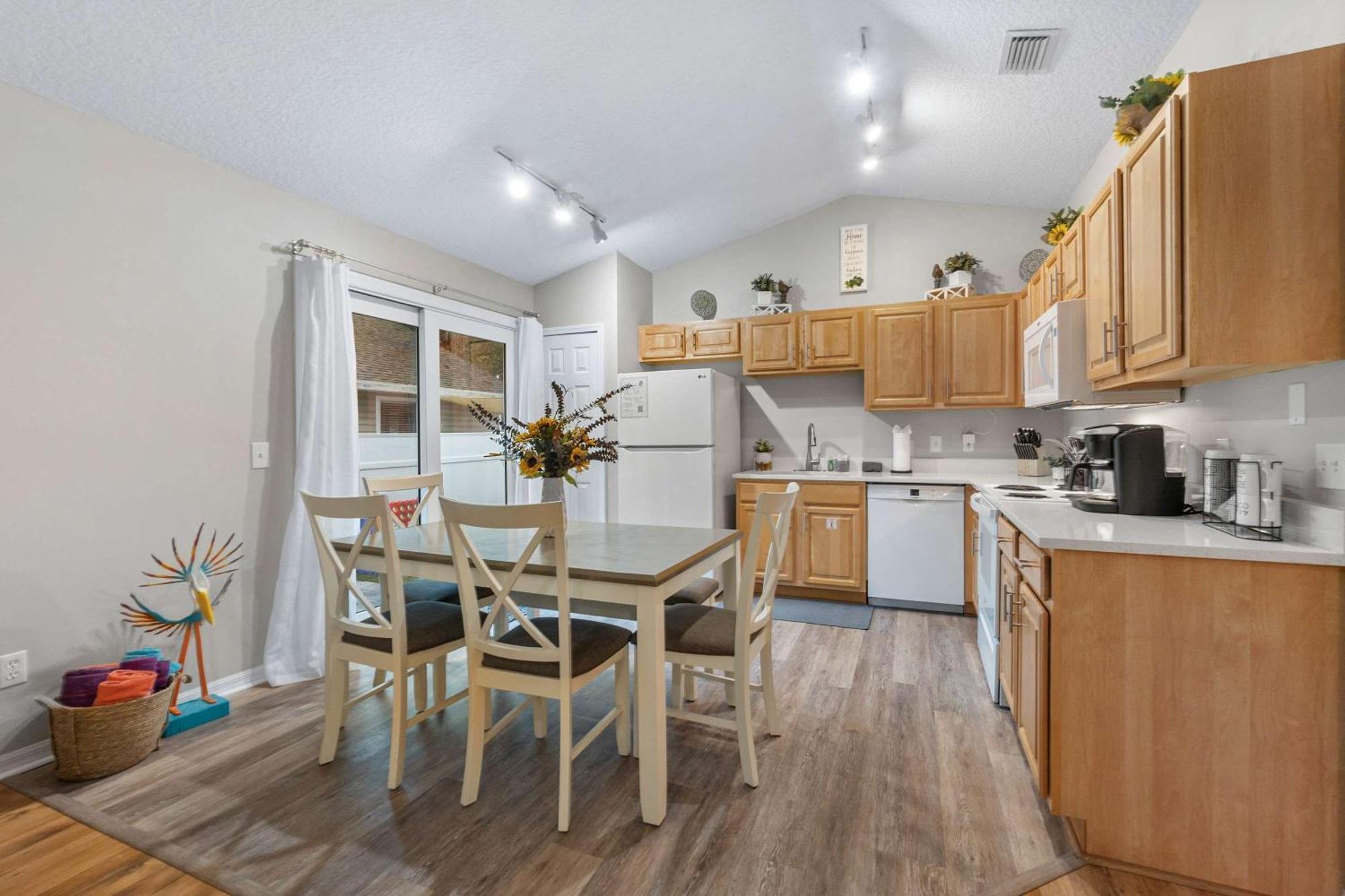 Peaceful Pearl Retreat- 5 Minutes To Downtown, 10 Minutes To Beach 세인트어거스틴 외부 사진